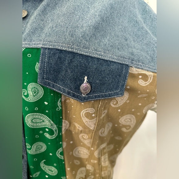 Signature8 Paisley Patchwork Denim Jacket (682) - Picture 9 of 15